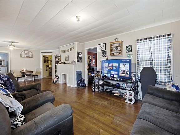 5th image of 113 N 7th St