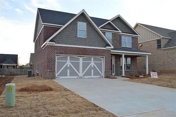1st image of 71 Glen Arbor Ln