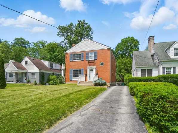 6296 Glade Ave, Cincinnati, OH 45230