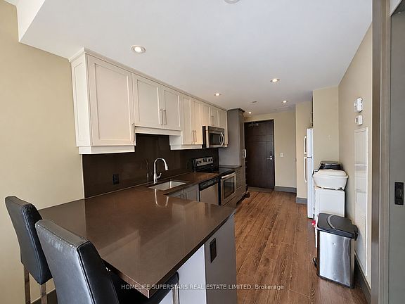 5th image of 330 Phillip St #S-1906