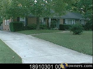 1100 Fox Run Dr, Charlotte, NC 28212