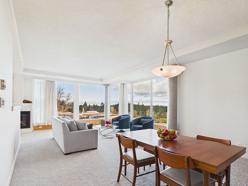 Saanich Apartment for rent - 2 Bedrooms — photo 14
