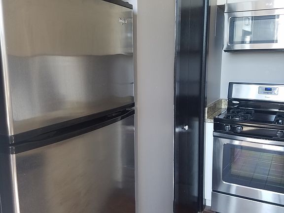 3rd image of 1626 S 11th St APT G