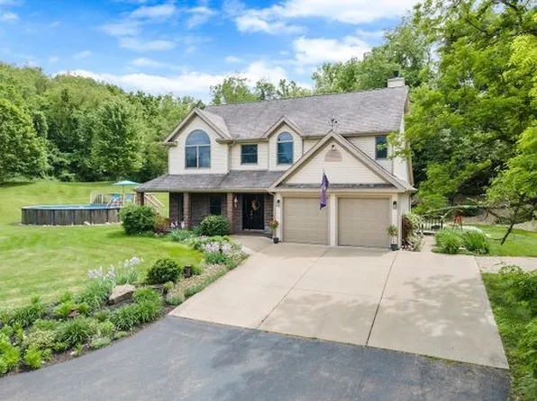 953 Santiago Rd, Imperial, PA 15126