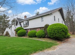 5 Flintlocke Rd, Franklin, MA 02038