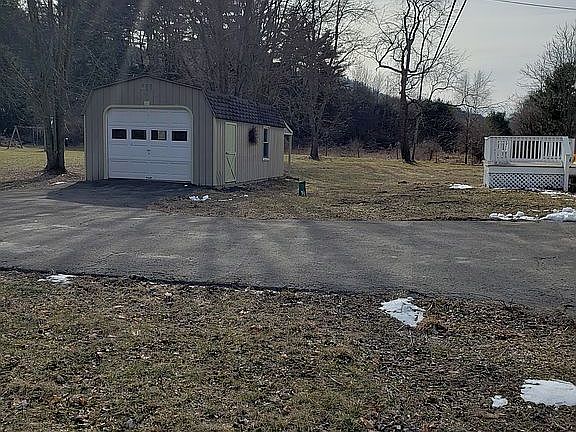 Large workshop/shed