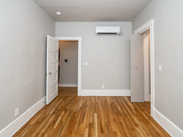 741 E. 10th Ave — Photo 31