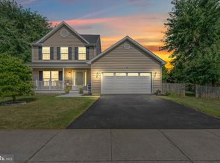 181 Crosswinds Dr, Charles Town, WV