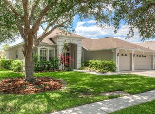 18102 Pheasant Walk Dr, Tampa, FL 33647
