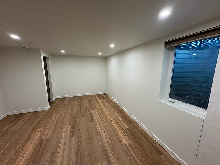 3378 W Saratoga Ave — Photo 9