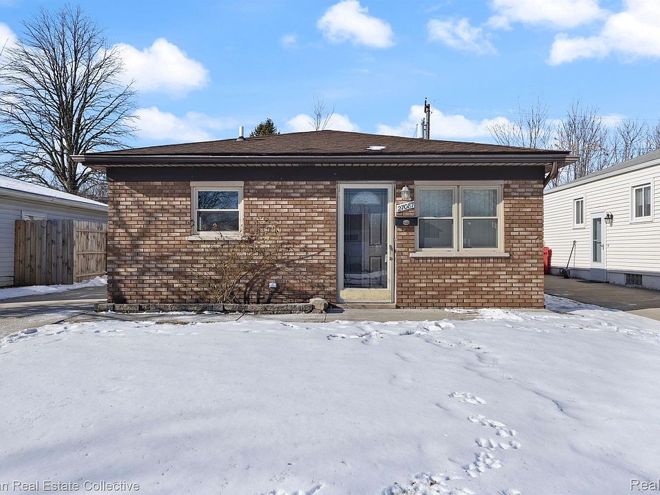 1st image of 27087 Maywood St