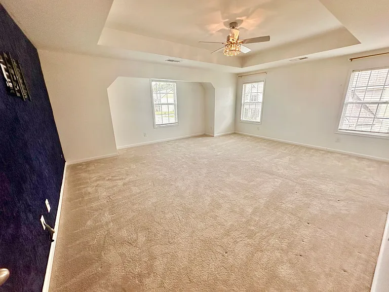 209 Adirondac Way — Photo 11