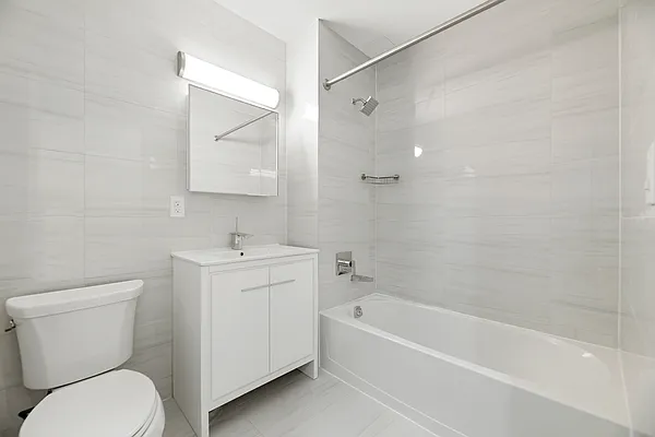 Rented by REAL New York | media 9