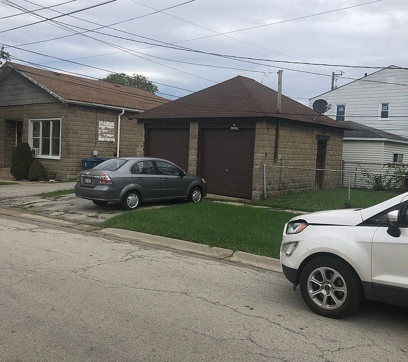 2nd image of 115 E 25th St