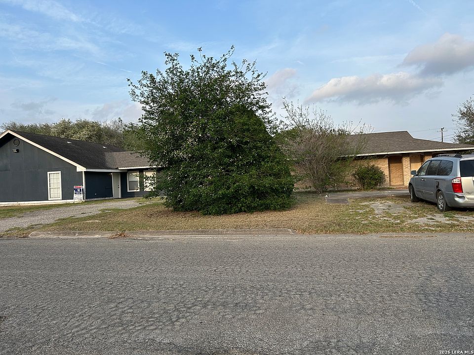1st image of 501 E Bowie