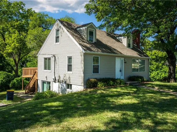 5602 NW Klamm Dr, Kansas City, MO 64151