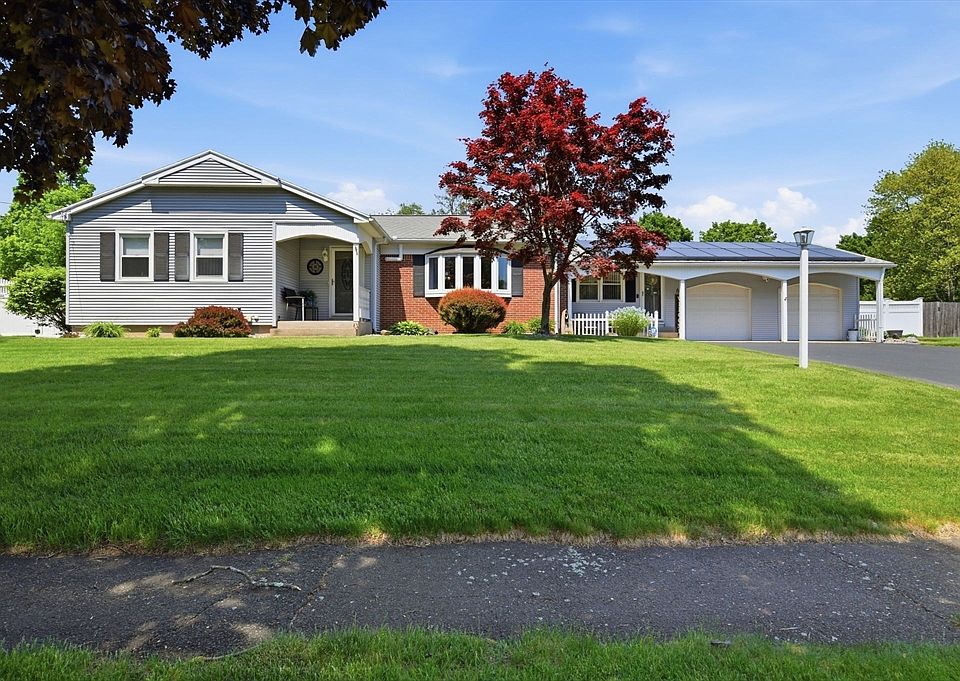 1st image of 69 Parkview Dr