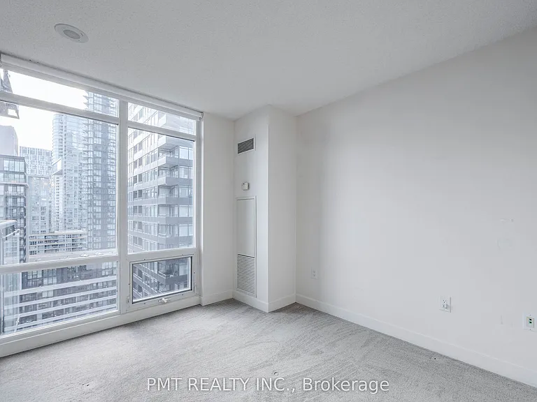 4K Spadina Ave #1721 — Photo 10