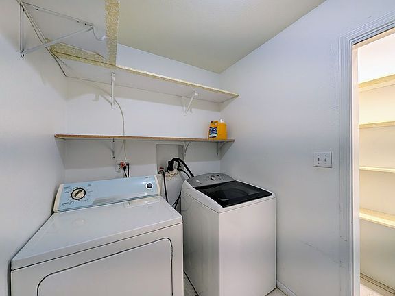 2nd image of 3848 W North Ln