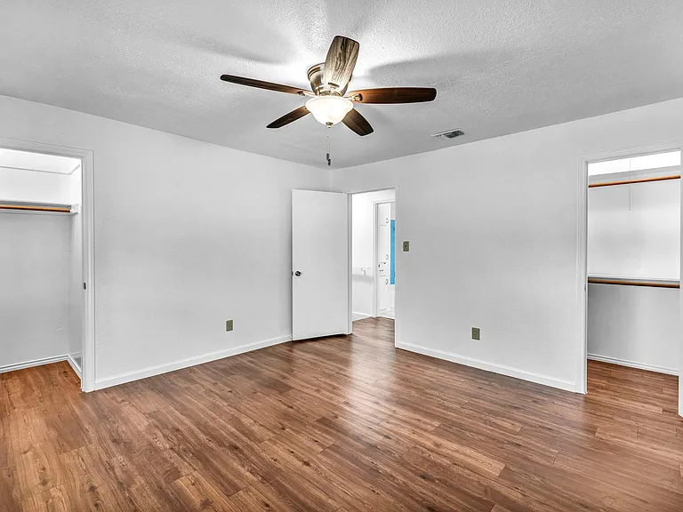 4010 Cima Serena Dr #B — Photo 15