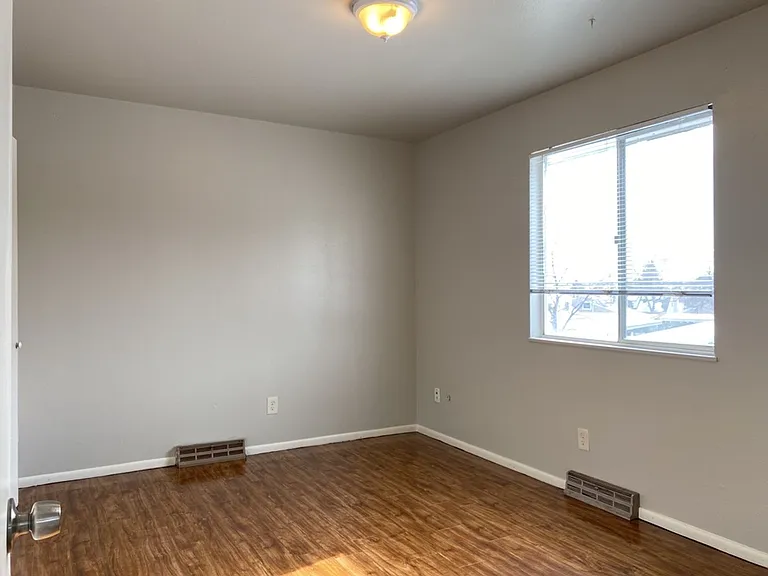 1954 Pecan St #2 — Photo 19