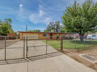3924 Donald Rd SW, Albuquerque, NM 87105