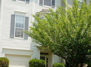 16821 Jed Forest Ln, Woodbridge, VA 22191