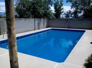 1695 Fornax Rd SE, Rio Rancho, NM 87124