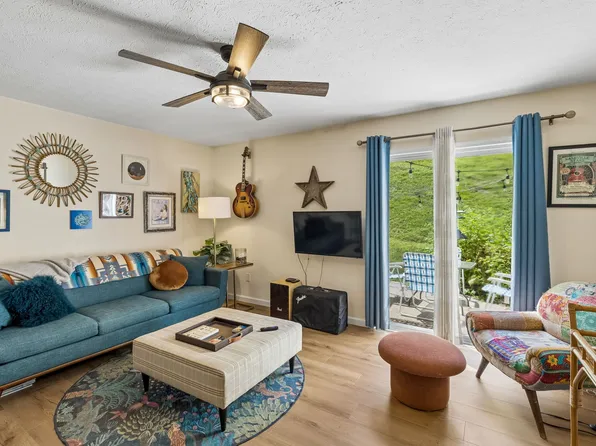 522 Shadow Glen Dr, Nashville, TN 37211