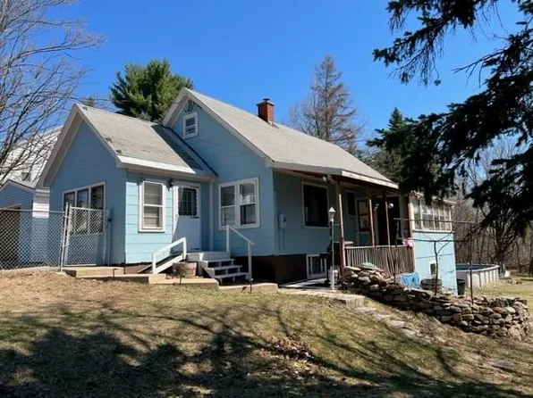 46 Clark St, Dannemora, NY 12929