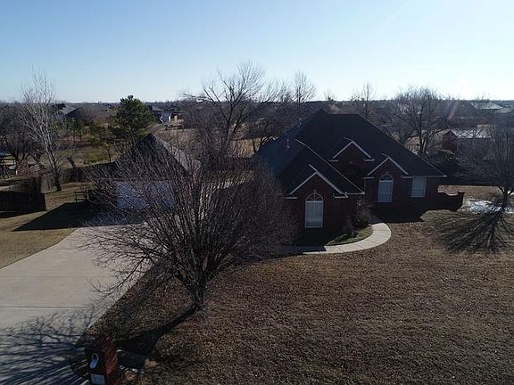 2nd image of 4150 Bradfordbrook Dr