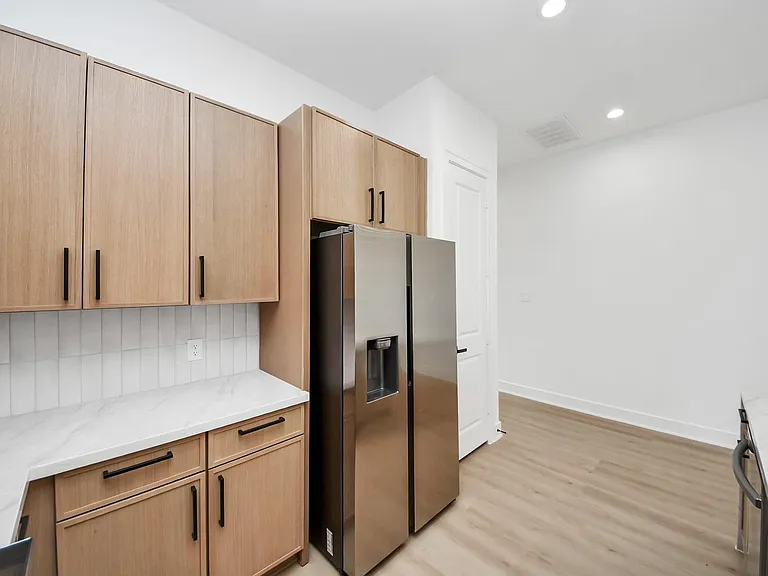 4607 Gunter St #B — Photo 11