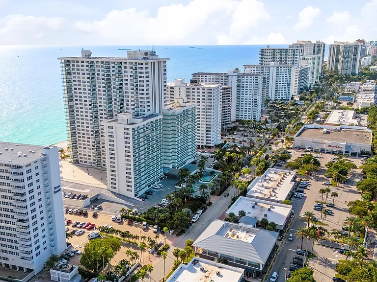 4010 Galt Ocean Dr #312 — Photo 24