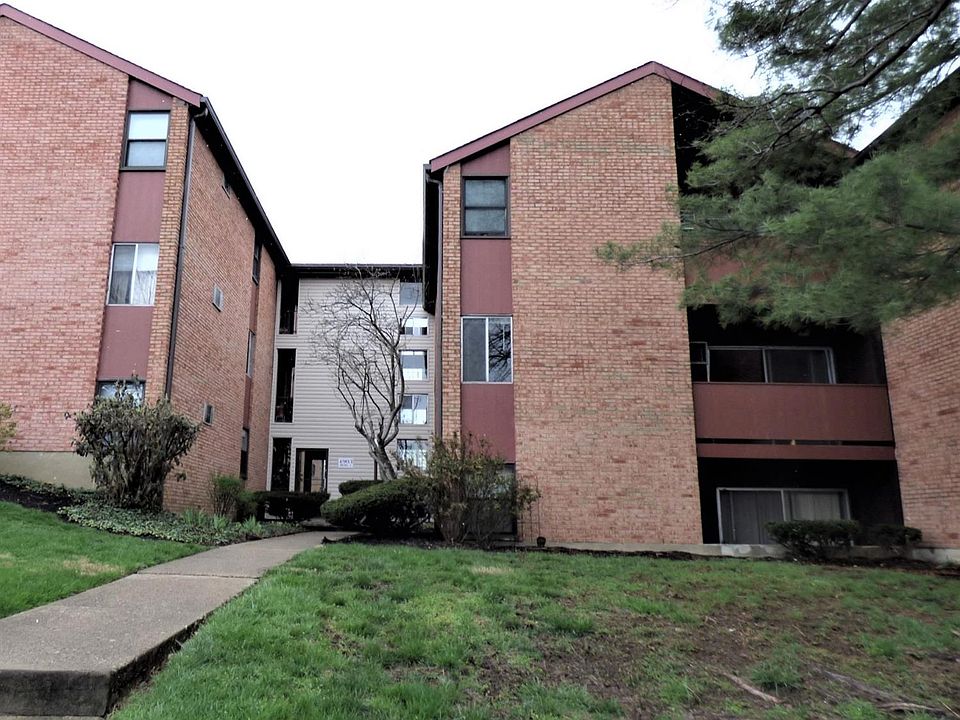 1st image of 4903 Chalet Dr #205
