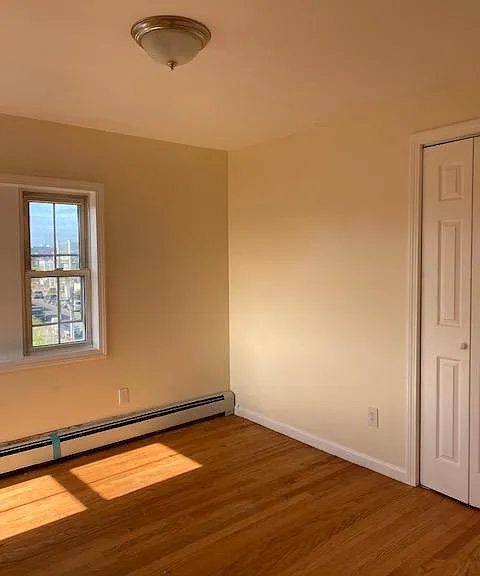 115 William St #B — Photo 7