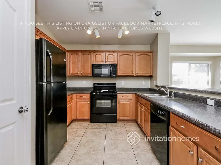 45055 W Portabello Rd — Photo 9
