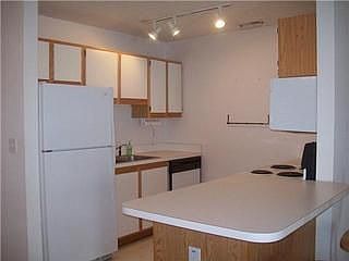 1st image of 185 Groveport Pike Unit 14C