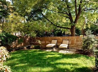 1532 W Cornelia Ave #G, Chicago, IL 60657