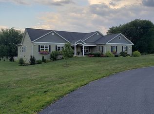 377 Discovery Rd, Martinsburg, WV 25403