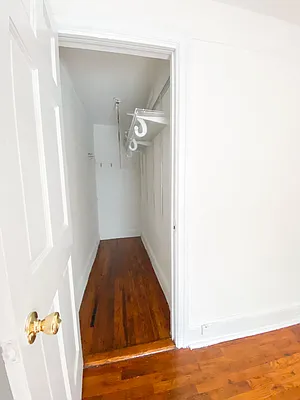 Rented by City Connections Realty | media 19