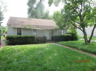 1617 Lyons Ct, Waukegan, IL 60085