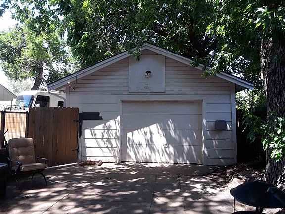 2nd image of 1516 W Maine St