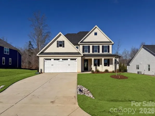 114 Still Creek Dr, Mooresville, NC 28115