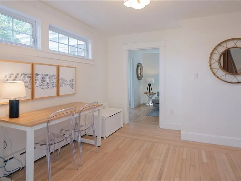 122 Ruggles Ave — Photo 17