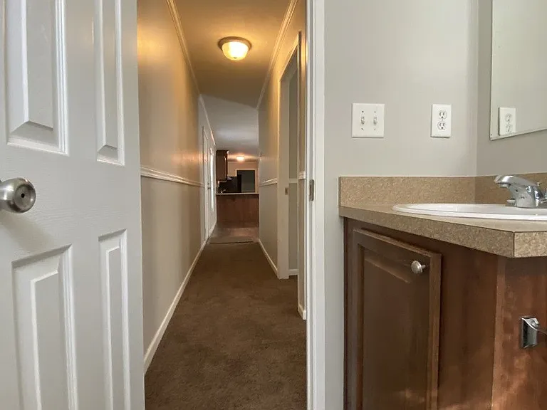 2081 Chaffee Rd S — Photo 14