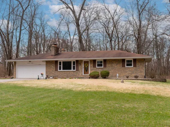 8105 N 1200 E, Walkerton, IN 46574