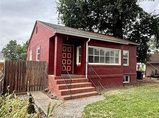 412 S 4th St, Dayton, WA 99328