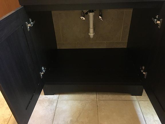 4th image of 1901 W Lunt Ave APT 3