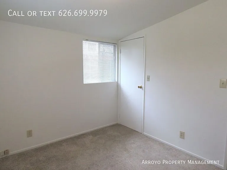 74 N Chester Ave — Photo 24