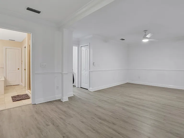 148 S Thornton Ave — Photo 18